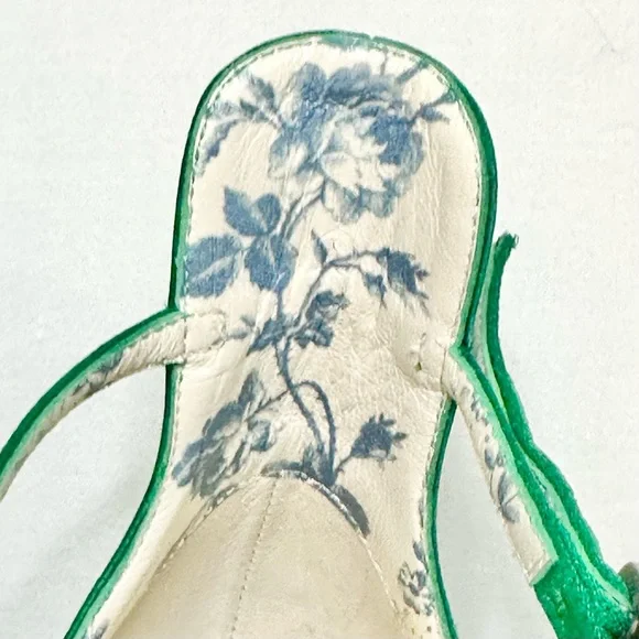 Gucci Emerald Green Satin Ankle Strap D’Orsay Heels Women’s 9.5 With Box